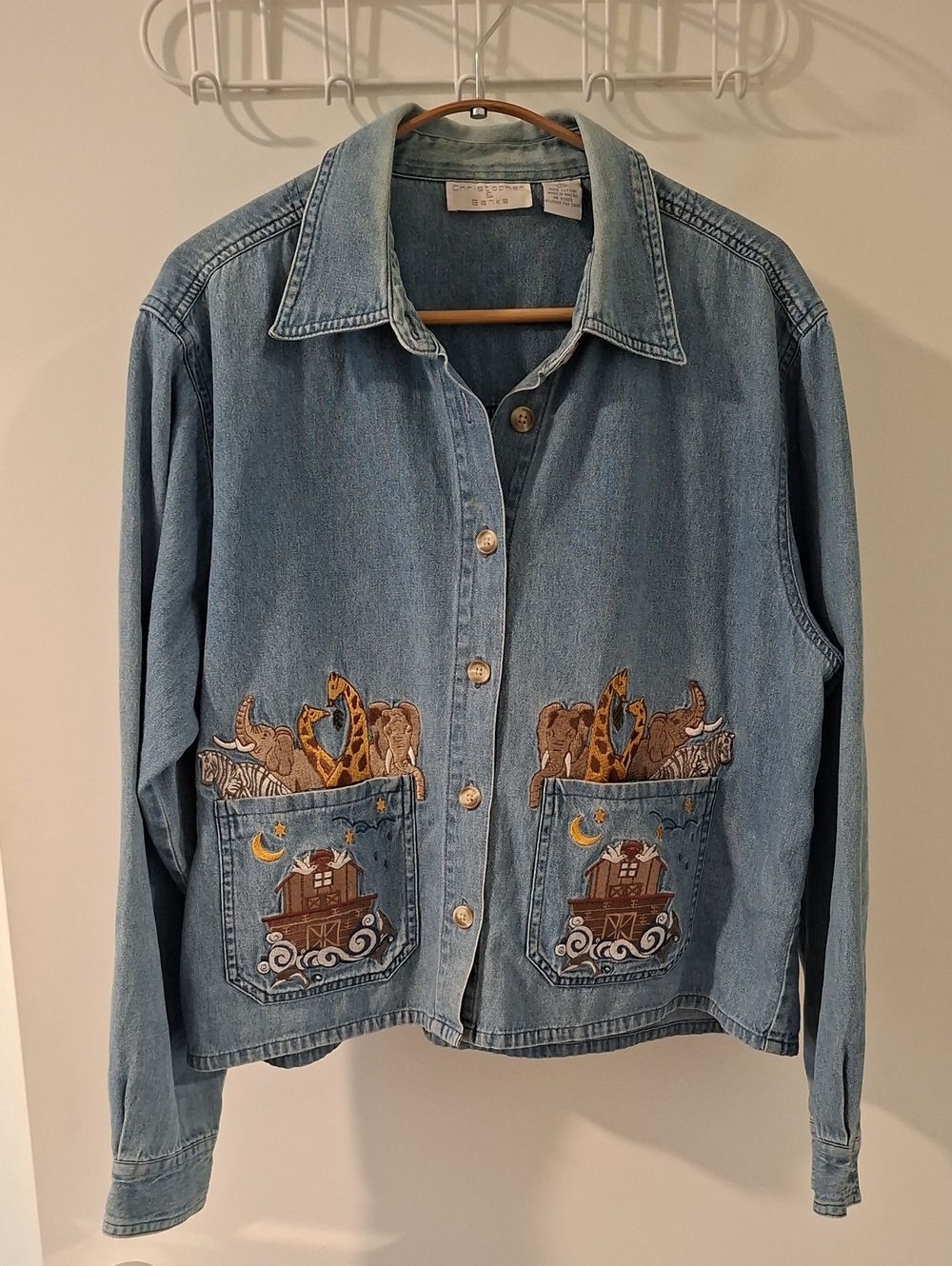 Vintage "Butter Mom" Embroidered Cropped Boxy Noah's Ark Denim Shirt (Size L)